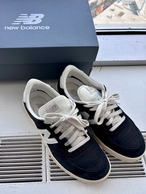 New Balance T500 black suede sneakers